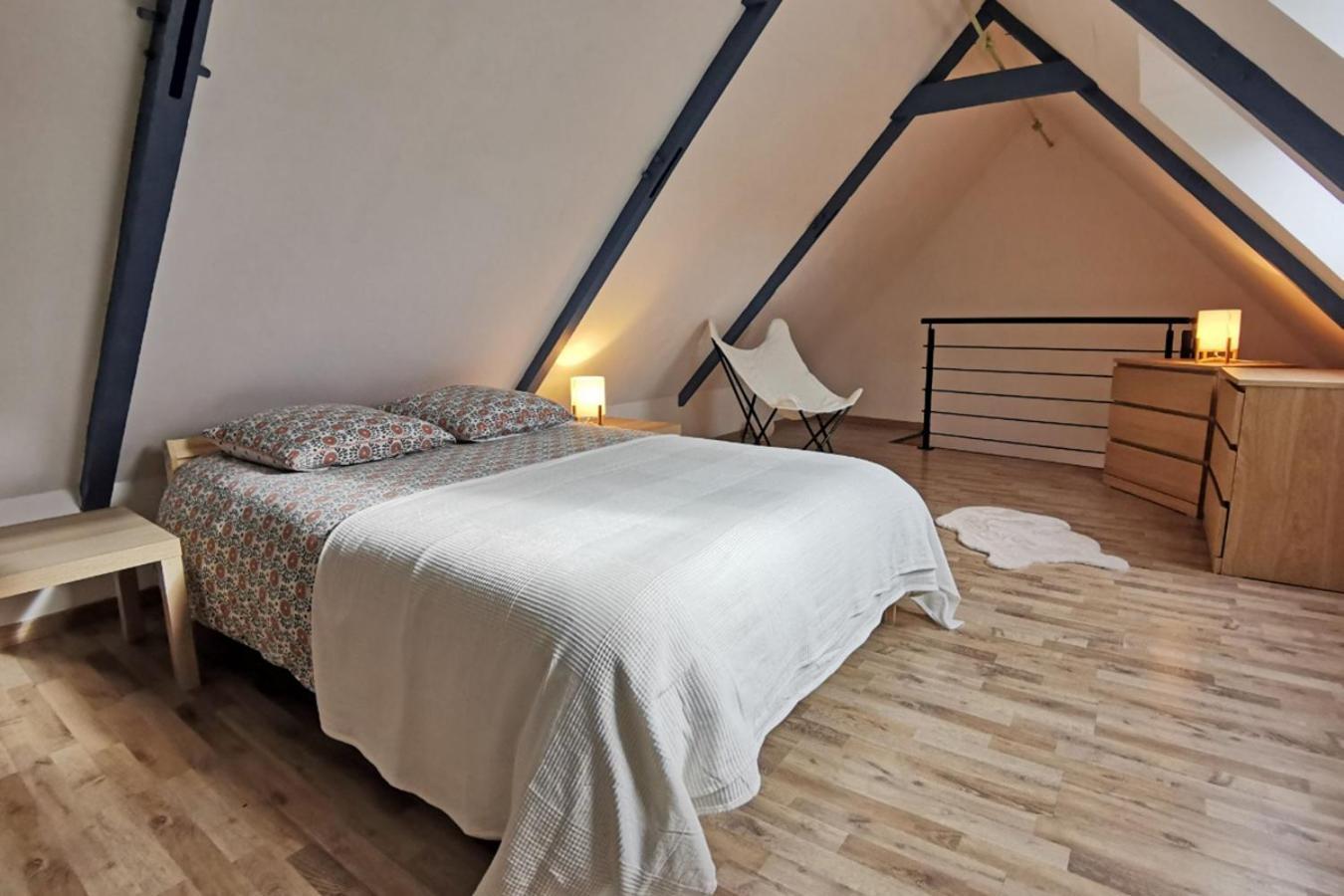 Charmante Maison De Ville A 6 Km De La Mer Lanmeur エクステリア 写真